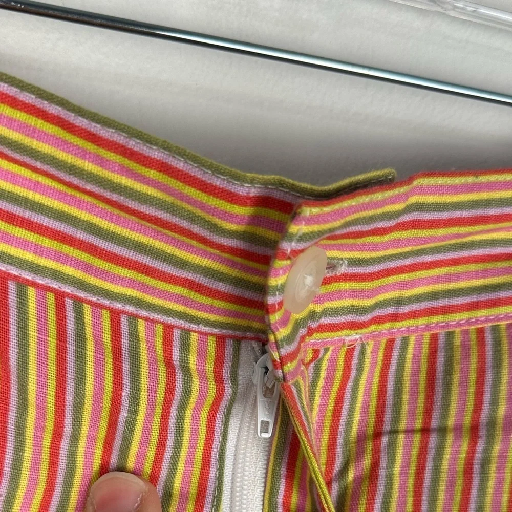 Urban Renewal Remnants Rainbow Striped Linen High Rise 90’s Short‎ Women’s Sz L